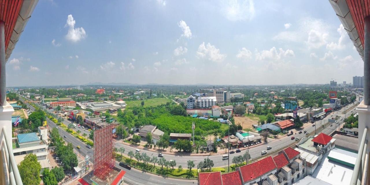 Hotel Ruenthip Pattaya Exteriér fotografie